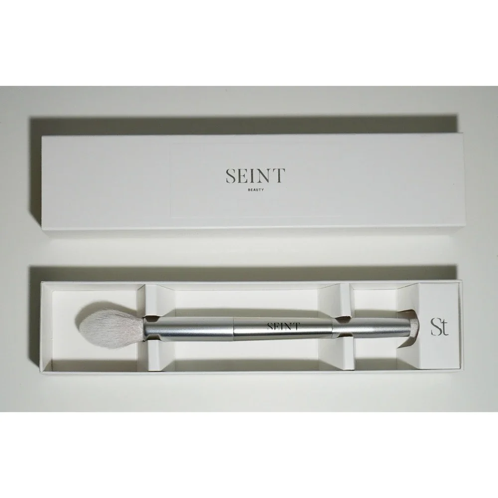 NEW Seint Beauty Double Ended Silver Makeup Brush Wash Blending Blush